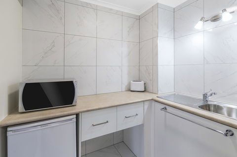 Cathedral Motor Inn - Sydney 4u 14