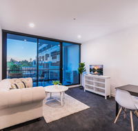 Astrina 2 Bed 2 Bath Apartment - Sydney 4u