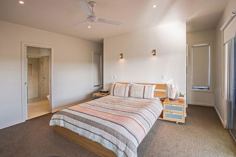 Saltwater Breeze Retreat - Sydney 4u 16