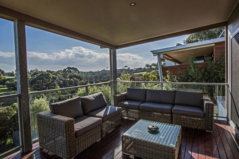 Saltwater Breeze Retreat - Sydney 4u 6