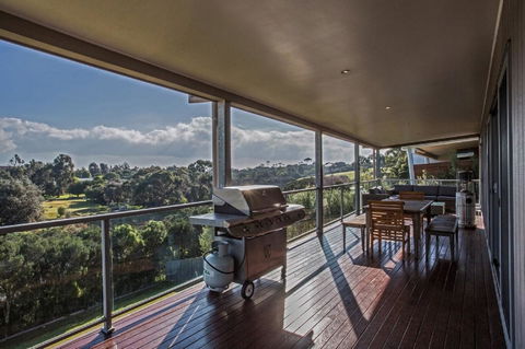 Saltwater Breeze Retreat - Sydney 4u 25