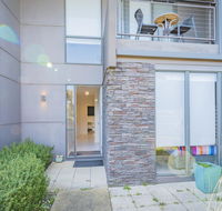 Stylish 3 Bedroom Condo - Sydney 4u