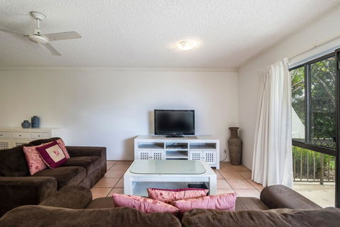 Sunseeker Holiday Apartments - Sydney 4u 7