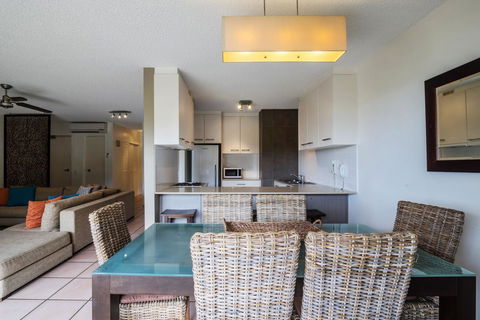 Sunseeker Holiday Apartments - Sydney 4u 32