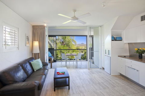 Noosa Blue Resort - Sydney 4u 3