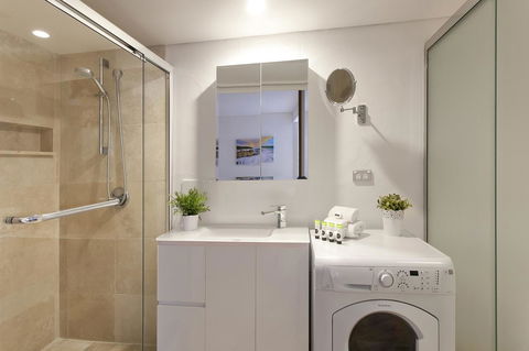 Noosa Blue Resort - Sydney 4u 6