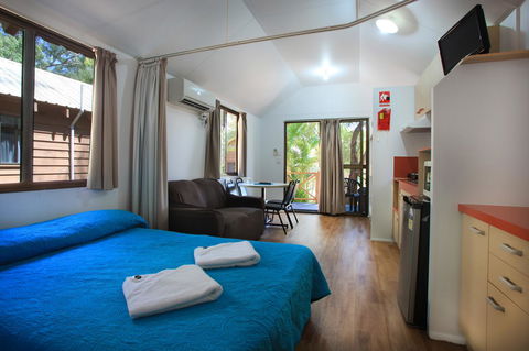 Captain Cook Holiday Village 1770 - Sydney 4u 26