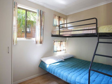 Captain Cook Holiday Village 1770 - Sydney 4u 12