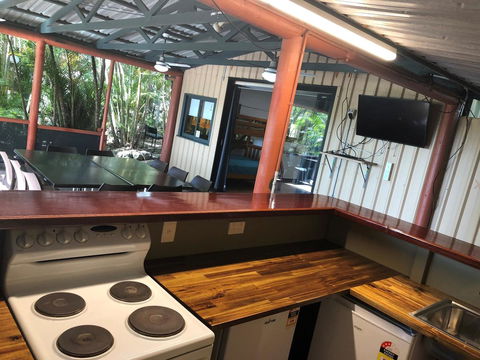 Captain Cook Holiday Village 1770 - Sydney 4u 29