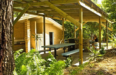 Captain Cook Holiday Village 1770 - Sydney 4u 9