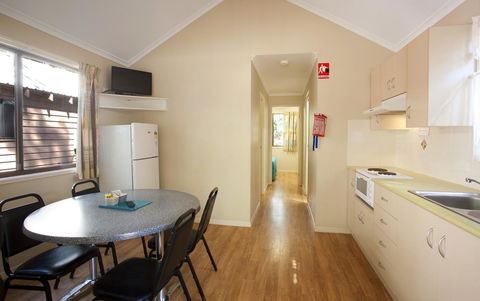 Captain Cook Holiday Village 1770 - Sydney 4u 15
