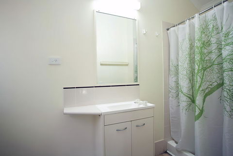 Captain Cook Holiday Village 1770 - Sydney 4u 23