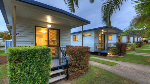 Alex Beach Cabins And Tourist Park - Sydney 4u 34