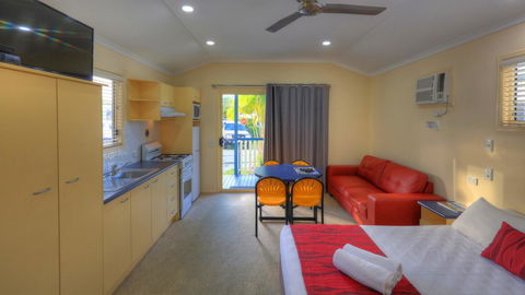 Alex Beach Cabins And Tourist Park - Sydney 4u 23
