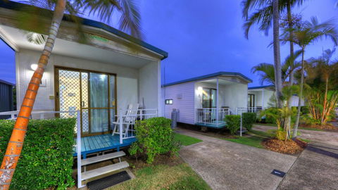 Alex Beach Cabins And Tourist Park - Sydney 4u 7