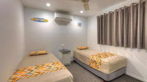 Alex Beach Cabins And Tourist Park - Sydney 4u 10