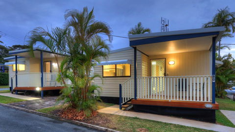 Alex Beach Cabins And Tourist Park - Sydney 4u 25