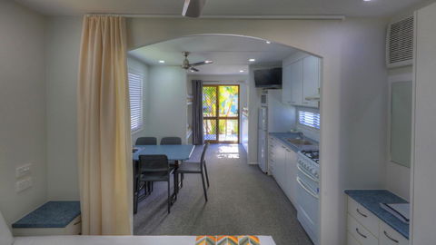 Alex Beach Cabins And Tourist Park - Sydney 4u 24