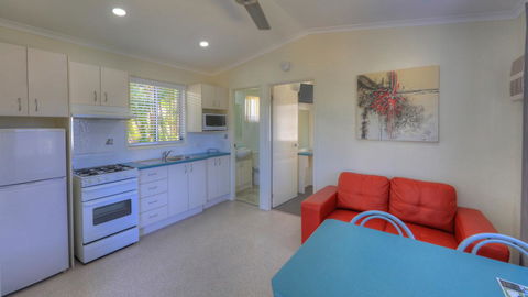 Alex Beach Cabins And Tourist Park - Sydney 4u 22