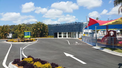 Alex Beach Cabins And Tourist Park - Sydney 4u 20