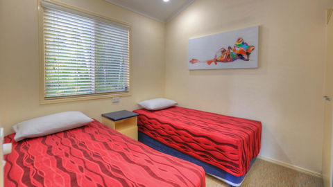 Alex Beach Cabins And Tourist Park - Sydney 4u 12