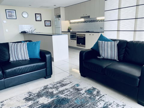 Ocean Views Resort Caloundra - Sydney 4u 22