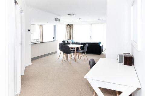 Ocean Views Resort Caloundra - Sydney 4u 42