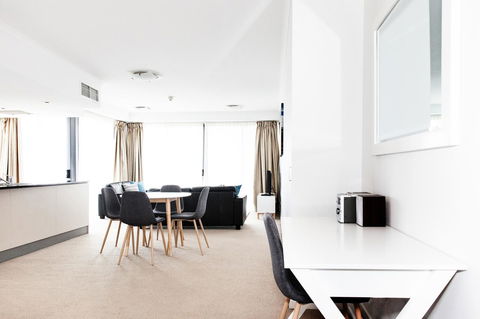 Ocean Views Resort Caloundra - Sydney 4u 41