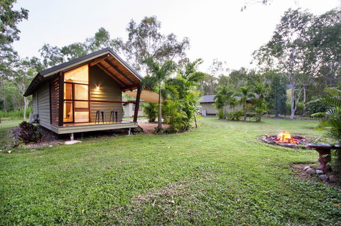Airlie Beach Eco Cabins - Adults Only - Sydney 4u 28