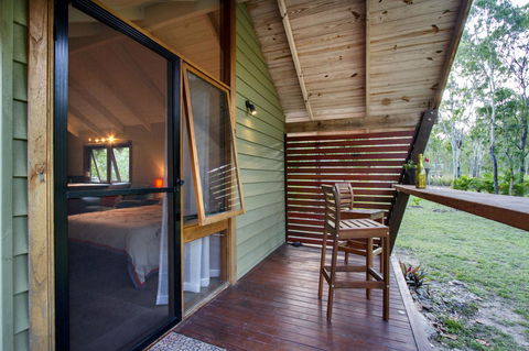 Airlie Beach Eco Cabins - Adults Only - Sydney 4u 24