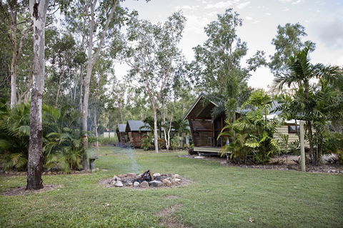 Airlie Beach Eco Cabins - Adults Only - Sydney 4u 32