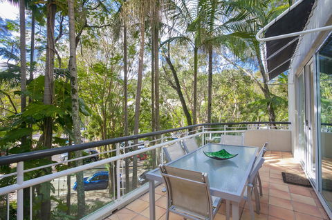 Emerald Noosa - Sydney 4u 27