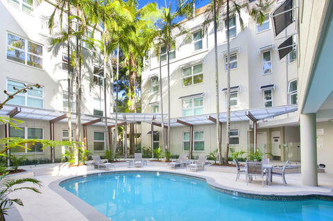 Emerald Noosa - Sydney 4u 1