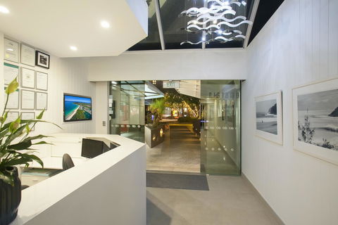 Emerald Noosa - Sydney 4u 4