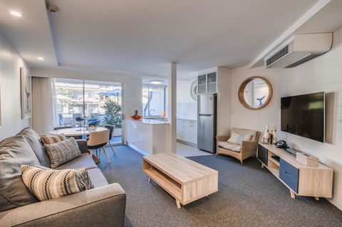 Hotel Laguna - Sydney 4u 1