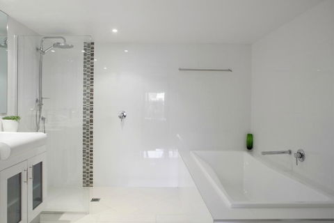 Hotel Laguna - Sydney 4u 5