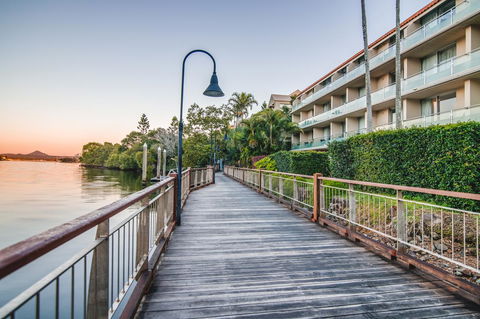 Hotel Laguna - Sydney 4u 16