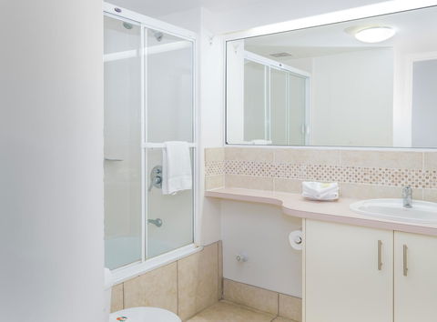 Noosa Hill Resort - Sydney 4u 37