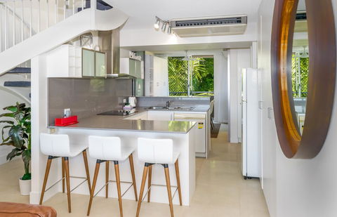 Noosa Hill Resort - Sydney 4u 22