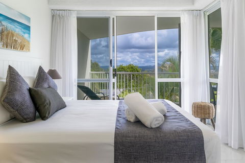 Noosa Hill Resort - Sydney 4u 17