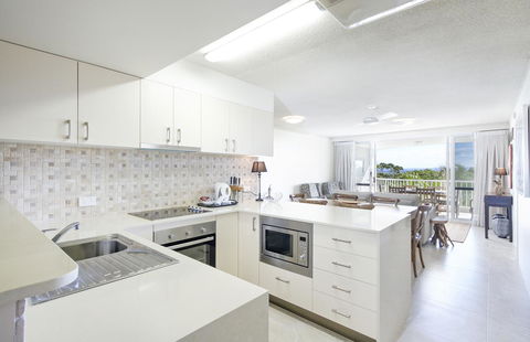 Noosa Hill Resort - Sydney 4u 6