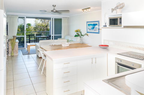 Noosa Hill Resort - Sydney 4u 35