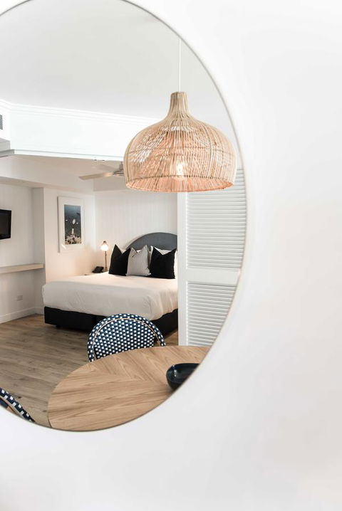 Tingirana Noosa - Sydney 4u 9