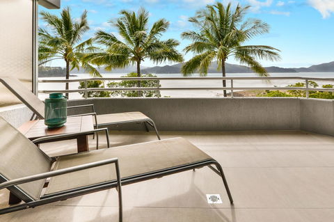 Frangipani 104 - Hamilton Island - Sydney 4u 9