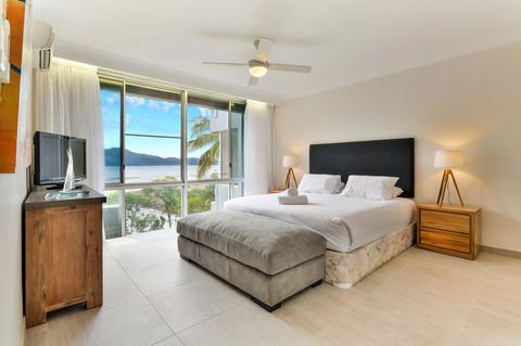 Frangipani 104 - Hamilton Island - Sydney 4u 3