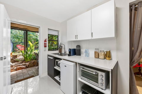 Noosa Hinterland Retreat - Sydney 4u 4