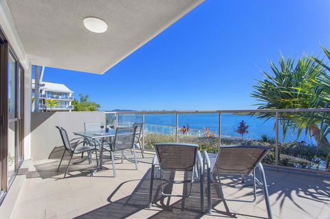 Noosa Shores Resort - Sydney 4u 12