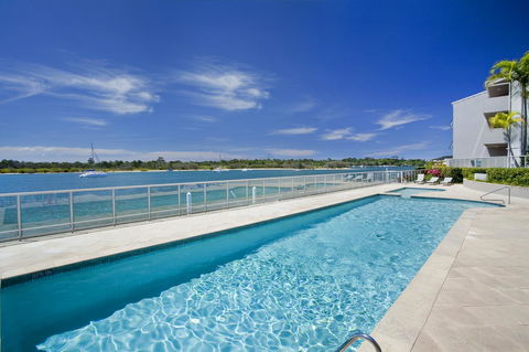 Noosa Shores Resort - Sydney 4u 30