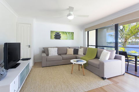 Noosa Shores Resort - Sydney 4u 38