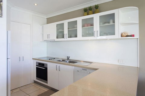 Noosa Shores Resort - Sydney 4u 21